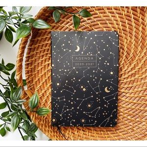 Black & Gold Space 2021 Planner